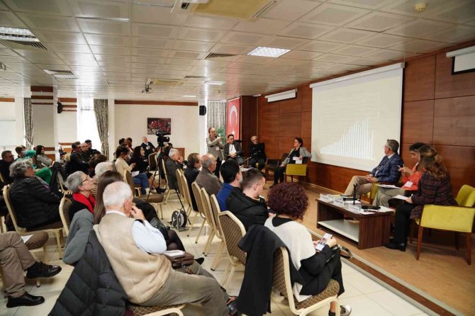 Ayvalık Vizyonu Çalıştay’ında Doğal Ve Kültürel Miraslar Ele Alındı