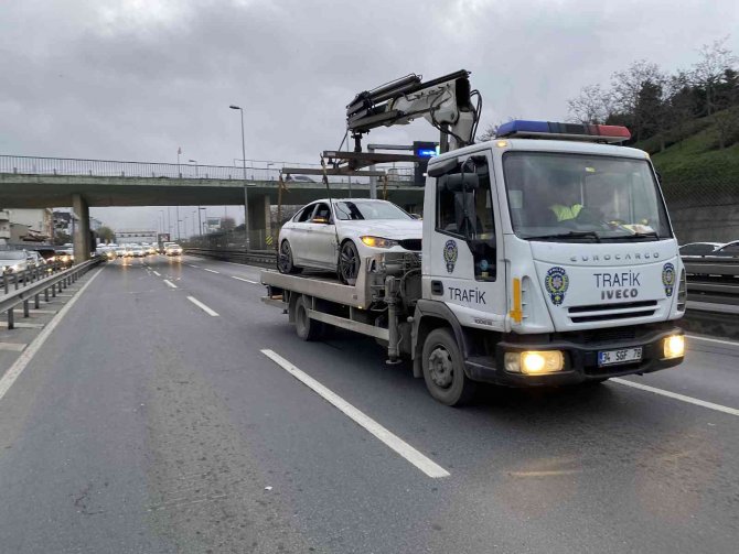 Haliç’te Otomobile Silahlı Saldırı: 1 Ölü