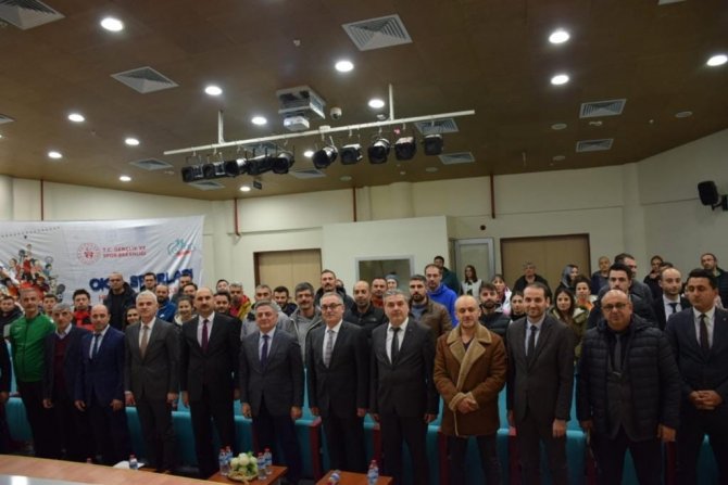 ’Okul Sporları Bilgilendirme Toplantısı’ Düzenlendi