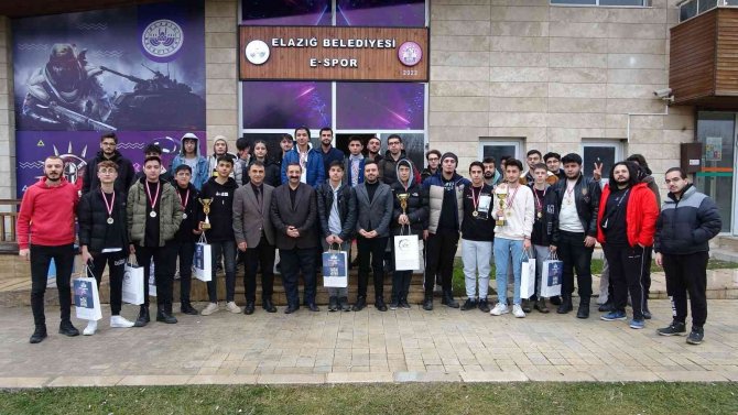 E-spor Merkezi’nde Heyecan Dolu Turnuva Sona Erdi