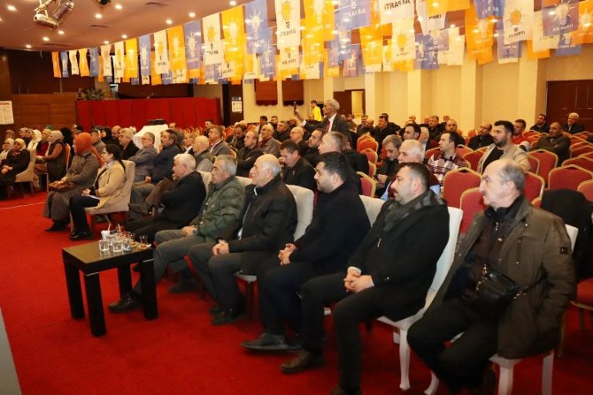 Emet’te Ak Parti Mahalle Teşkilat Kampı