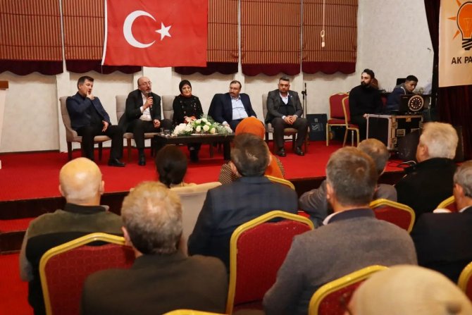 Emet’te Ak Parti Mahalle Teşkilat Kampı