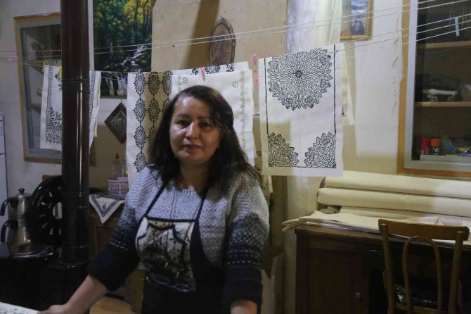 Hobi Olarak Başladı, Coğrafi İşaretli "Taş Baskı Sanatı" Gelir Kapısı Oldu