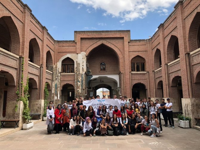 2022 Yılında Akademi Liseden 15 Bin 732 Öğrenci Yararlandı