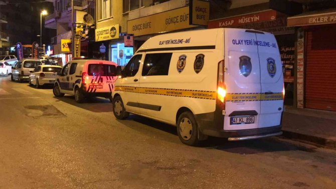 Evde Silahını Temizlerken Kendini Vurdu