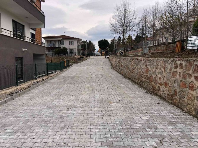 Başiskele’ye Yeni Parke Yollar Kazandırılıyor