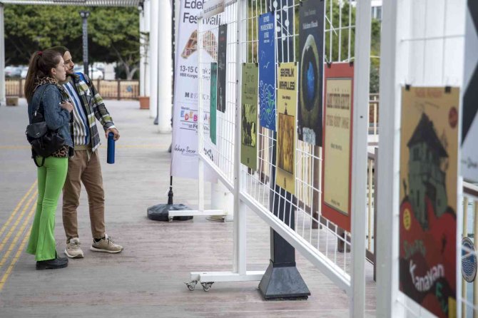 Mersin’de "Edebiyat Festivali" Başladı