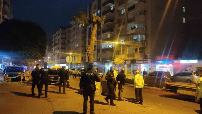 Yol Ortasında Silahlı Kavga: 1 Yaralı