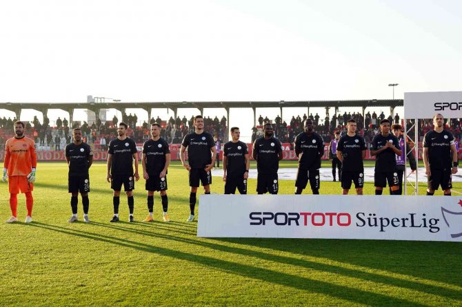 Ümraniyespor İle İ̇stanbulspor, Süper Lig’de İlk Randevuda