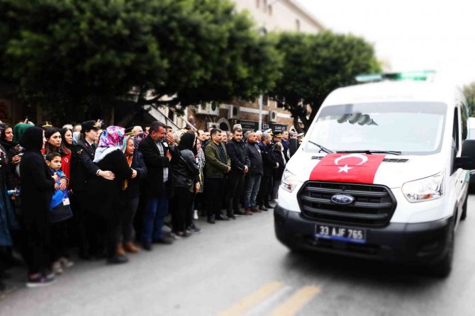 Mersinli Şehit Uzman Çavuş Son Yolculuğuna Uğurlandı