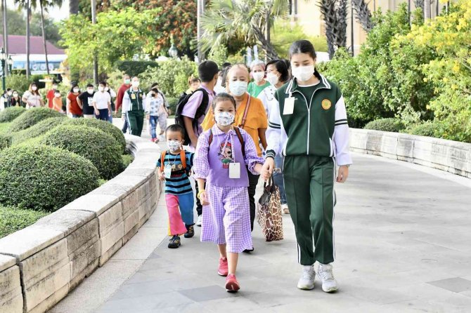 Tayland’da "Çocuk Bayramı" Kutlandı