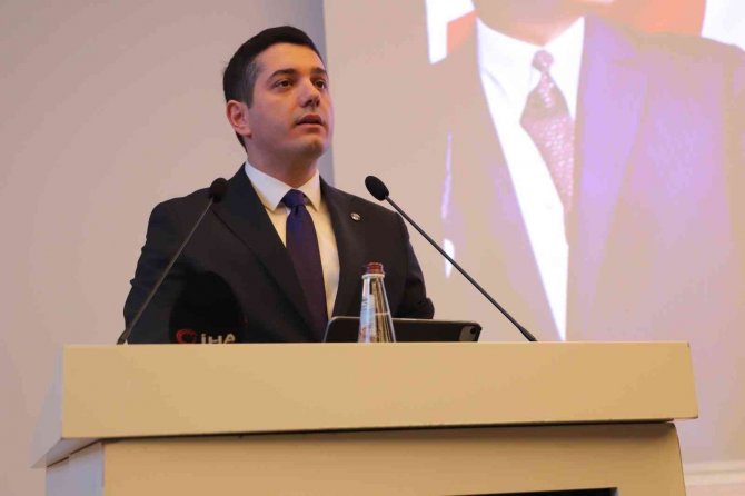 Egi̇ad’da Yelkenbiçer Güven Tazeledi
