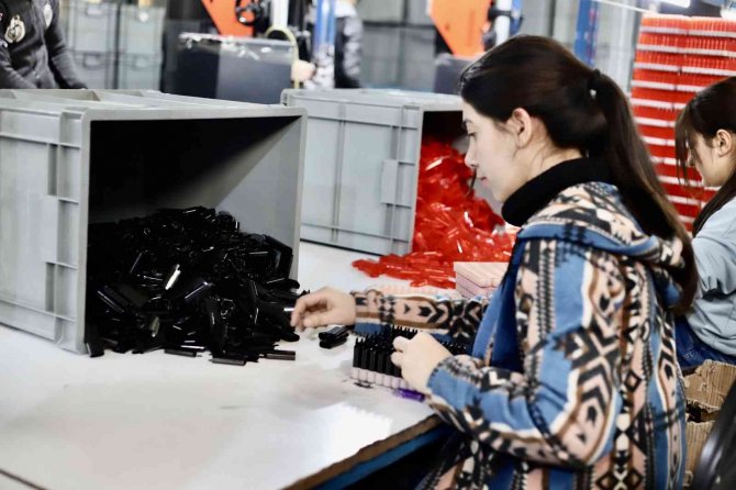 Türk Ve Çinli Ortağın Kurduğu Çakmak Fabrikası Ağrı’dan Dünyaya Açılacak