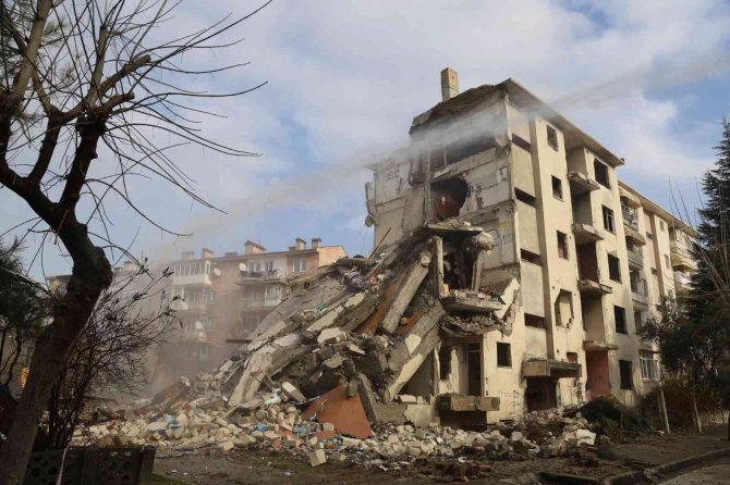 1050 Konutlar’da Dönüşümün Ayak Sesleri