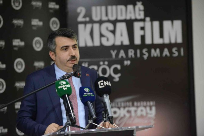 "2. Uludağ Kısa Film Festivali’nde" Ödüller Sahiplerini Buldu