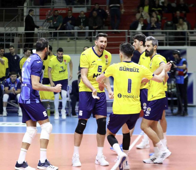 Axa Sigorta Efeler Ligi: Fenerbahçe Hdı Sigorta: 3 - Bursa Büyükşehir Belediye Spor: 1