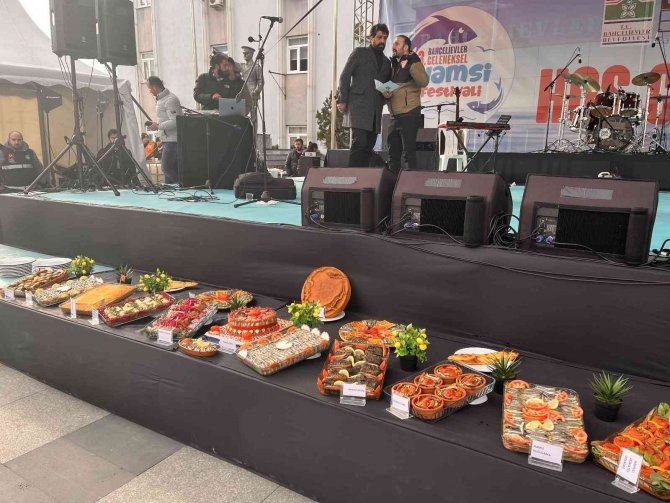 Hamsi Festivali’nde Yaklaşık 3 Ton Hamsi Dağıtıldı