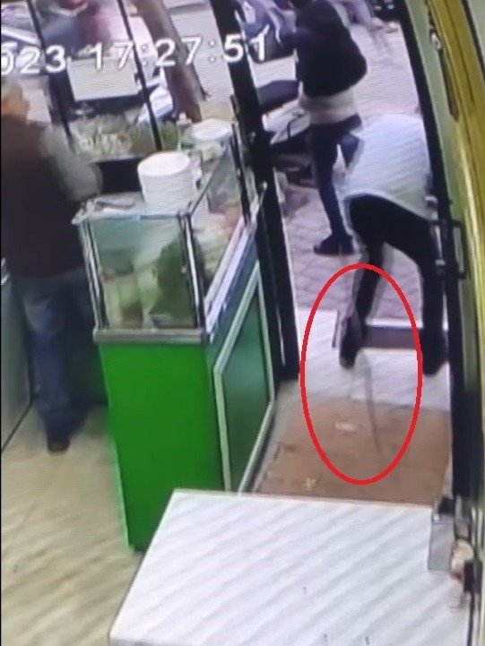 Kavgayı İzlerken Canından Oluyordu