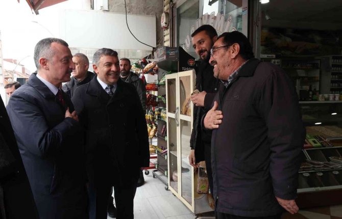 Büyükakın: "Tüm Ekiplerimizle Ve Teşkilatlarımızla Hizmet Rüzgarı Estiriyoruz"