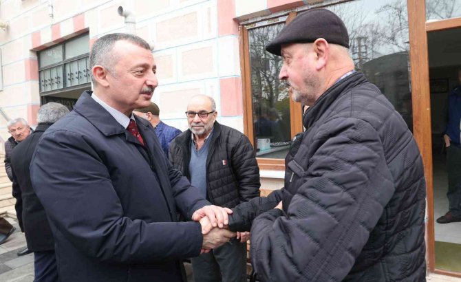 Büyükakın: "Tüm Ekiplerimizle Ve Teşkilatlarımızla Hizmet Rüzgarı Estiriyoruz"