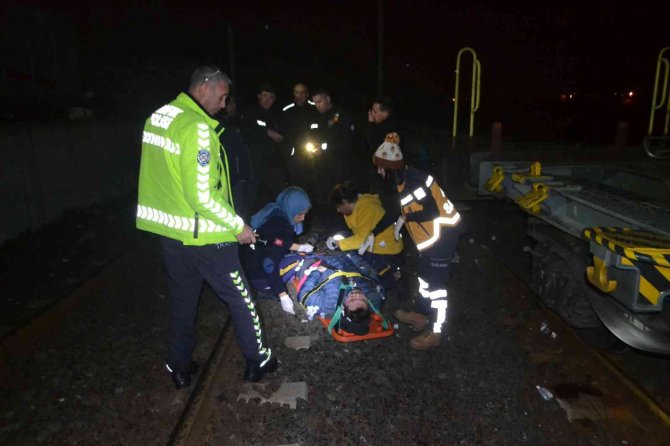 Tekirdağ’da Bir Genç Rayların Kenarında Yaralı Bulundu