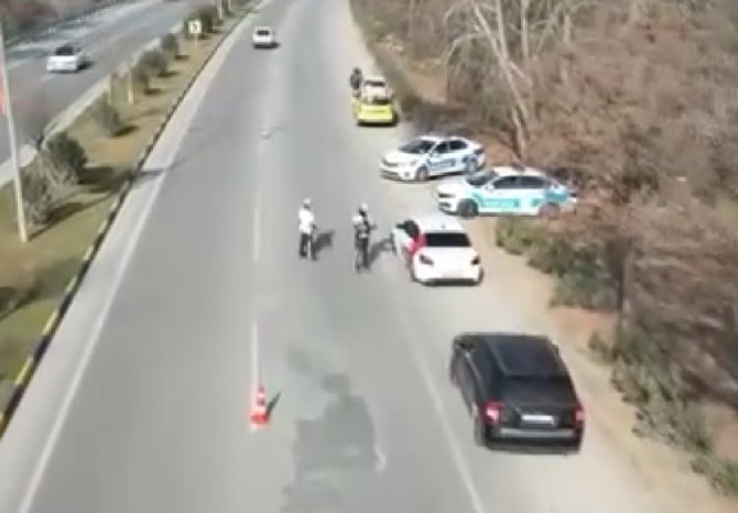 Gaziantep’te Kırmızı Işık İhlali Yapan 9 Araca Ceza