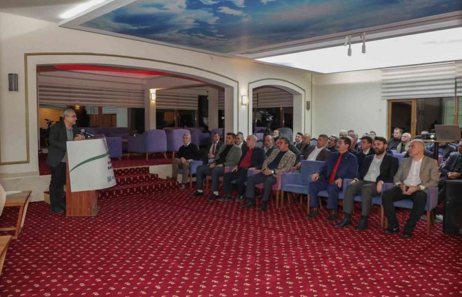 Harlek Termal Otel’deki Toplantıda Konuşan Başkan Işık: "2023 Proje Yılımız Olacak"