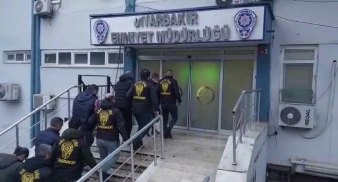 Dolandırıcılar 3 Milyon Haksız Kazanç Sağladı