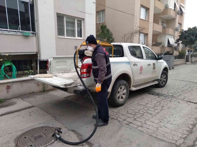 Karesi’de Haşere İle Mücadele Sürüyor