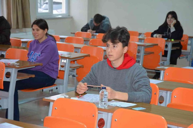 Sındırgı’da Yks Denemesi Gerçeğini Aratmadı