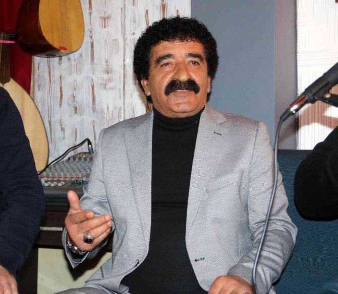 Sivas’ın Müslüm Babası, Müslüm Babanın Yokluğunu Hissettirmiyor