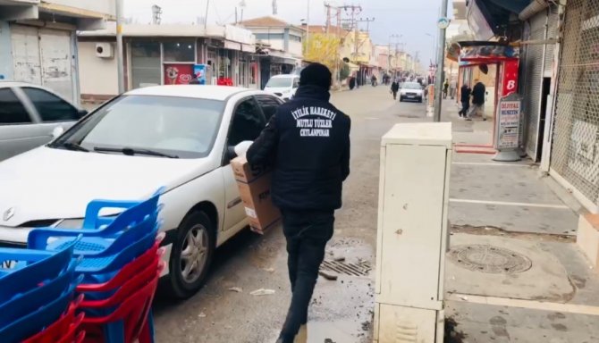 Sosyal Medya Üzerinden İhtiyaç Sahibi Ailelere Ulaşıyorlar