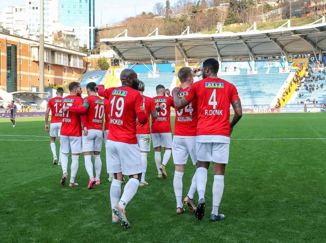 Spor Toto Süper Lig: Kasımpaşa: 2 - Fatih Karagümrük: 2 (Maç Sonucu)