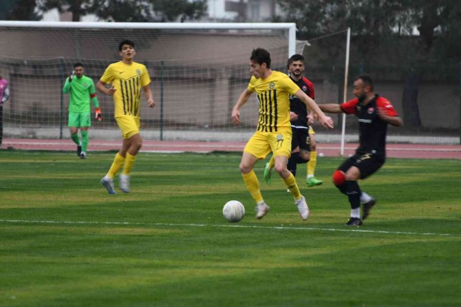 Tff 2. Lig: Tarsus İ̇dman Yurdu: 0 - Anagold 24 Erzincanspor: 4