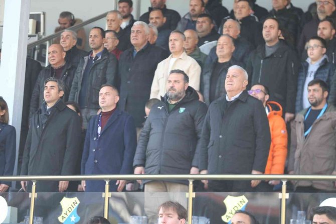 Tff 3. Lig: Efeler 09 Sfk: 0 - Artvin Hopaspor: 2