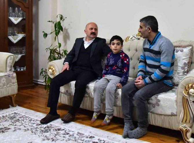 Vali Varol’dan Kılıç Ailesine Ziyaret