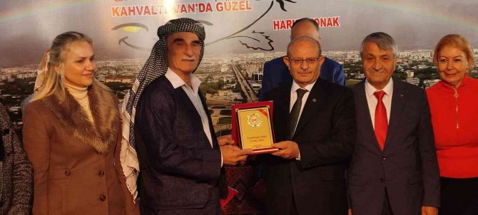 Prof. Dr. Adem Palabıyık: “Aşiretler, Siyaset Üstü Bir Kavramdır”