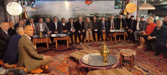 Prof. Dr. Adem Palabıyık: “Aşiretler, Siyaset Üstü Bir Kavramdır”