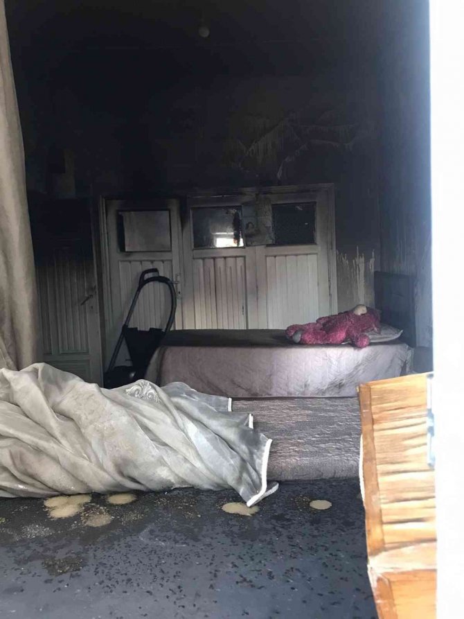 Van’da Ev Yangını