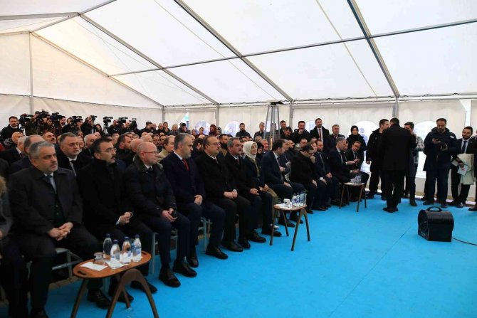 Bakan Özer: "Eğitimin Önündeki Tüm Anti Demokratik Uygulamalar Kaldırıldı"