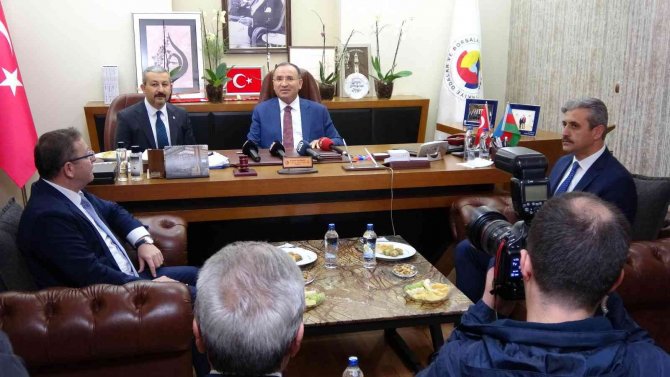 Bakan Bozdağ, “Sözlerini Yerine Getirmezlerse Nato’ya Giriş Vizesini Türkiye’den Alamazlar”