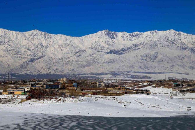 Afganistan’da Soğuktan En Az 26 Kişi Öldü
