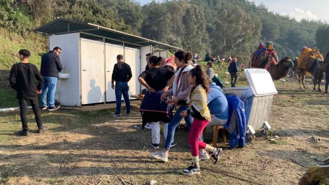 Uluslararası Deve Güreşleri Festivali’nde İlginç Sıkıntı