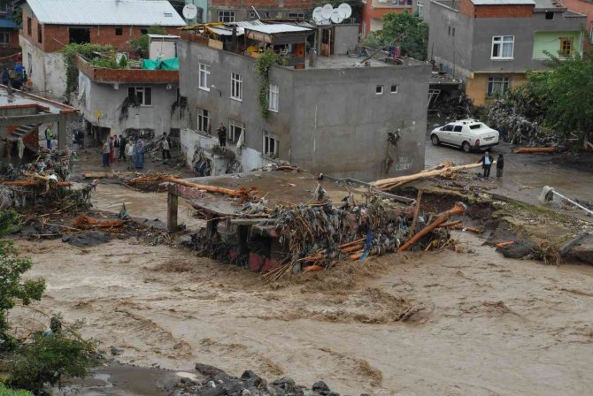 11 Kişinin Öldüğü Sel Felaketiyle İlgili Yargılanan 10 Kişi Beraat Etti