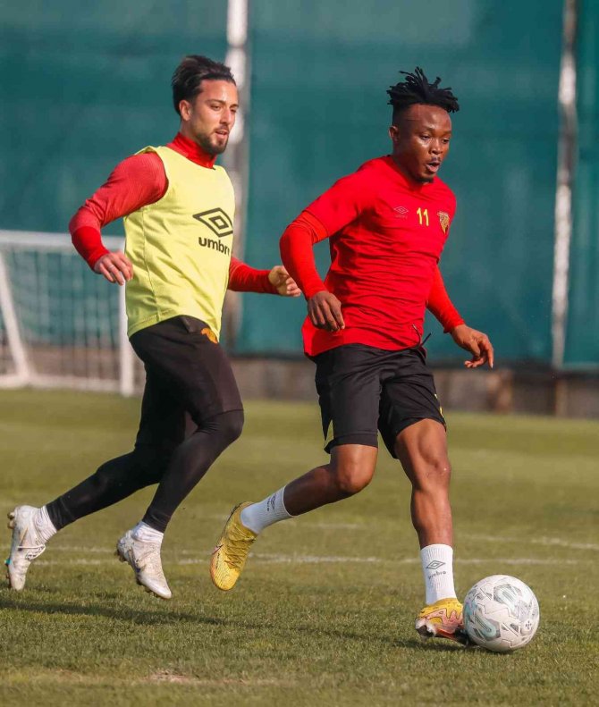 Göztepe, Erzurumspor Fk Maçının Hazırlıklarına Başladı