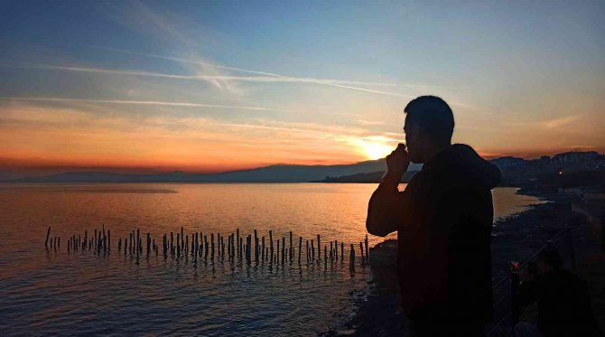 Van Gölü’nde Seyrine Doyumsuz Gün Batımı