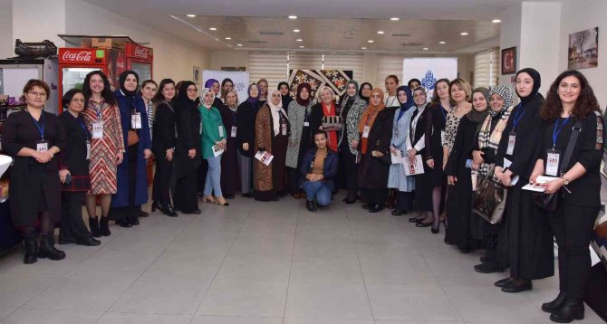 Kadınlar ‘’Kırkyama’’ İle Hem Üretiyor Hem Kazanıyor