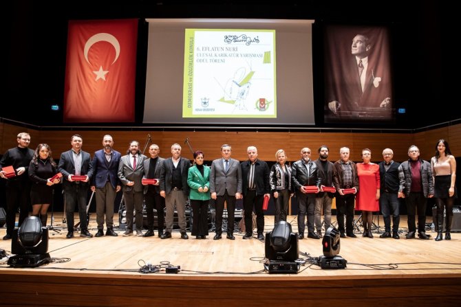 Nilüfer Belediyesi Personeli Başarısını Ödülle Taçlandırdı