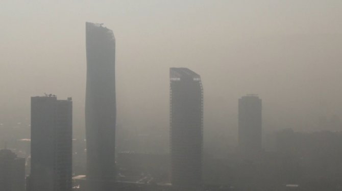 İ̇zmir’de Sisli Hava Etkili Oldu