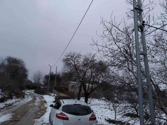 Köye Güvenlik Kamerası Kurdular, 24 Saat Takip Ediyorlar